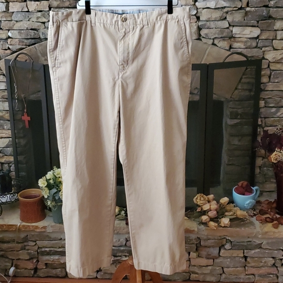 EUC /Tommy Hilfiger khaki Chino Pants - Picture 6 of 10